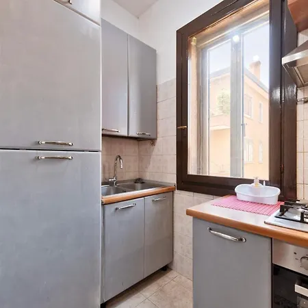 Mahdi Venice * Mestre